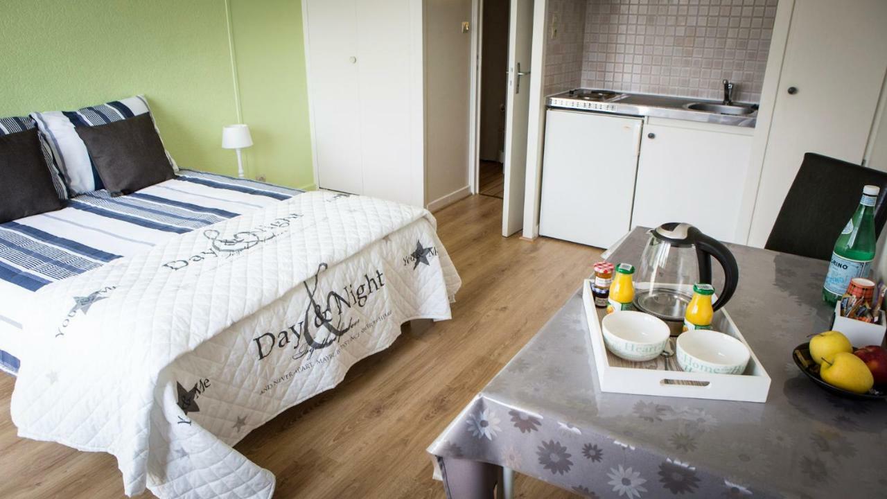 Studios Etape Du Lac Bourbon-Lancy Exterior foto